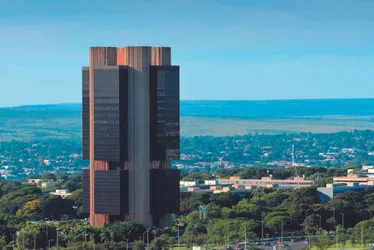 Imagem ilustrativa da imagem Mais de 11 mil vagas em concursos com salário de até R$ 20.924