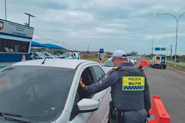 Imagem ilustrativa da imagem Mais de 700 motoristas vão ter carteira suspensa por recusar bafômetro