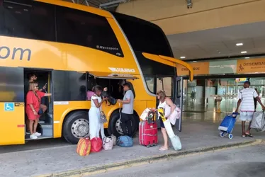 Imagem ilustrativa da imagem Mais de 700 ônibus chegam a Guarapari