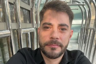 Imagem ilustrativa da imagem Médicos explicam a doença que levou Evaristo Costa à UTI
