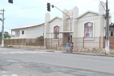 Imagem ilustrativa da imagem Morador em situação de rua morre ao ser baleado na cabeça em frente a igreja no ES