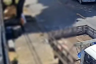 Imagem ilustrativa da imagem O que se sabe sobre o caso da menina de 12 anos deixada morta em calçada de BH