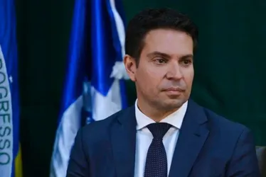 Imagem ilustrativa da imagem PF faz busca contra Ramagem e mira policiais federais em caso de software espião
