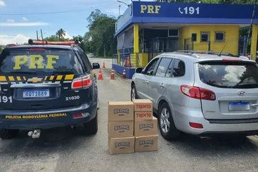 Imagem ilustrativa da imagem PRF recupera mais de 4 mil chicletes saqueados de caminhão no ES