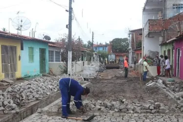 Imagem ilustrativa da imagem Pernambuco avança em saneamento, mas quase 50% da população ainda está sem rede