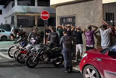 Imagem ilustrativa da imagem Polícia apreende 11 motos em Cachoeiro e multas ultrapassam R$ 90 mil