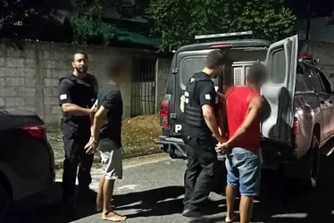 Imagem ilustrativa da imagem Polícia prende suspeitos de matar mulher a tiros na frente do filho no ES