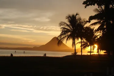 Imagem ilustrativa da imagem Previsão do tempo aponta forte calor e chuvas fortes em diferentes regiões do ES