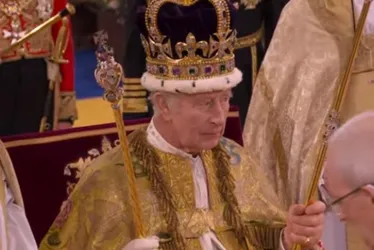 Imagem ilustrativa da imagem Quem assume o trono caso o Rei Charles 3º seja afastado para tratar câncer?