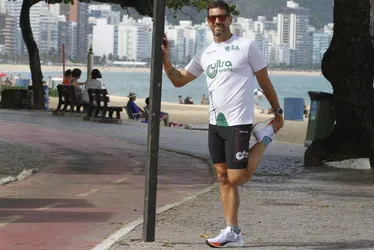 Imagem ilustrativa da imagem Quem é Carlos Gusmão, capixaba que vai disputar a corrida mais difícil do mundo