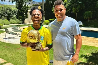 Imagem ilustrativa da imagem Quem é Speed? Influenciador amigo do Luva de Pedreiro viralizou ao visitar Ronaldo