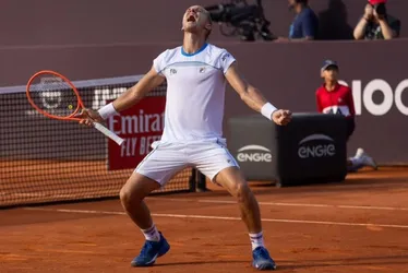 Imagem ilustrativa da imagem Rafael Matos vence nas duplas e se torna 1º brasileiro campeão do Rio Open