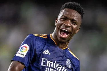 Imagem ilustrativa da imagem Recuperado de lesão, Vinicius Júnior volta a ser relacionado no Real Madrid