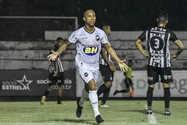 Imagem ilustrativa da imagem Rio Branco vence e fica próximo de garantir vaga nas quartas