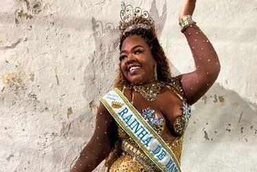 Imagem ilustrativa da imagem Sempre vem um hater dizer que não estou no meu lugar, diz passista plus size