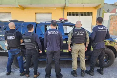 Imagem ilustrativa da imagem Servidores e advogada são presos por vender benefícios em presídio no ES