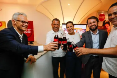 Imagem ilustrativa da imagem Solar Coca-Cola anuncia investimento em Pernambuco e geração de 300 empregos