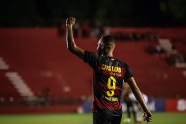 Imagem ilustrativa da imagem Sport vence Maguary, nos Aflitos, e assume a vice-liderança do Estadual