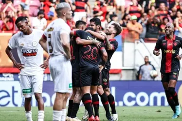 Imagem ilustrativa da imagem Sport vence o Porto e conquista vaga antecipada na semifinal do Pernambucano