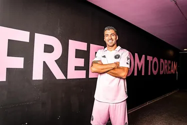 Imagem ilustrativa da imagem Suárez comemora acerto com o Inter Miami: 'Animado para esse novo desafio'