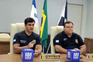 Imagem ilustrativa da imagem Suspeito finge ser morador de rua e cata lixo para matar homem em praça na Serra