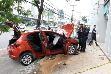 Imagem ilustrativa da imagem Suspeito preso após perseguição em Vitória é apontado como líder do tráfico