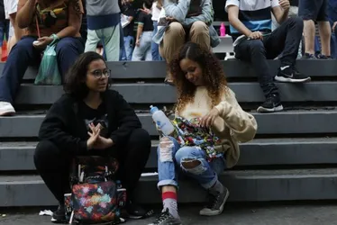Imagem ilustrativa da imagem Tire suas dúvidas sobre a bolsa do ensino médio aprovada nesta sexta