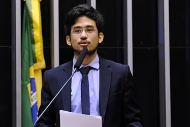 
          Imagem ilustrativa da imagem União quer rasteira em Kataguiri e apoiar reeleição de Nunes
          