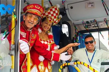 Imagem ilustrativa da imagem Veja como curtir o Carnaval de Olinda e Recife usando o ônibus