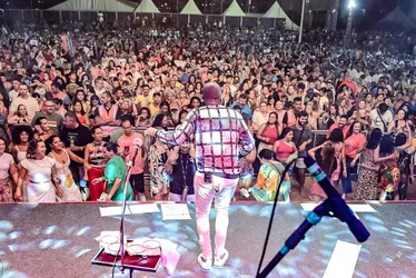 Imagem ilustrativa da imagem Vitória divulga programação de shows gratuitos na Praia de Camburi
