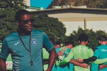 Imagem ilustrativa da imagem Vitória tenta voltar à liderança
