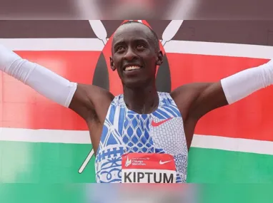 Imagem ilustrativa da imagem Kelvin Kiptum, maratonista recordista mundial, morre aos 24 anos