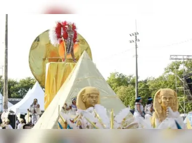 Imagem ilustrativa da imagem Unidos de Barreiros revive enredo de 2009 no carnaval deste ano