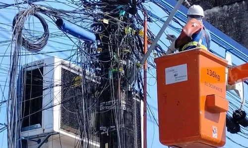 
          Imagem ilustrativa da imagem 10 toneladas de instalações irregulares retiradas de trajetos do Carnaval
          