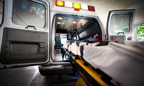 
          Imagem ilustrativa da imagem Acidente com ambulância em MG deixa 5 mortos; saiba quem são as vítimas
          