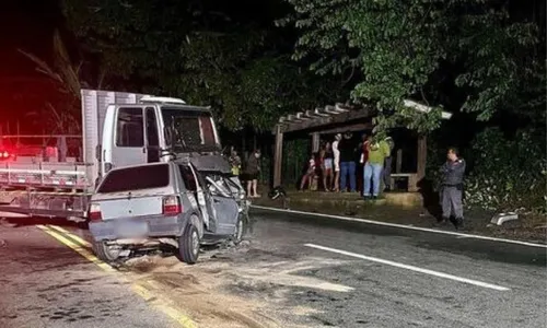 
          Imagem ilustrativa da imagem Acidente entre carro e caminhão deixa jovem morto em rodovia do ES
          
