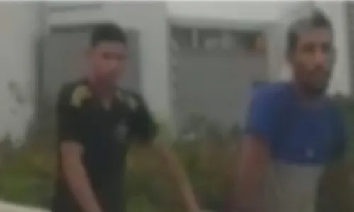 
          Imagem ilustrativa da imagem Adolescente apreendido por atos similares a assalto celebra 18 anos na Funase
          