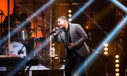 
          Imagem ilustrativa da imagem Adoração e shows na praia
          