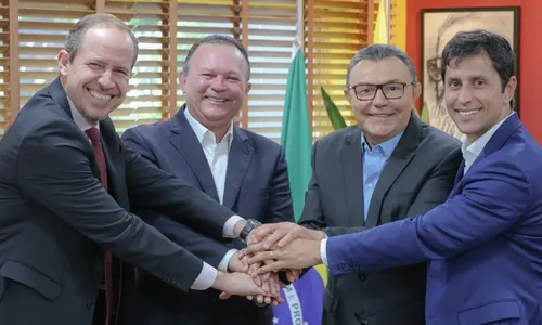 
          Imagem ilustrativa da imagem Antigo DEM quer transformar Bivar em “rainha da Inglaterra”
          