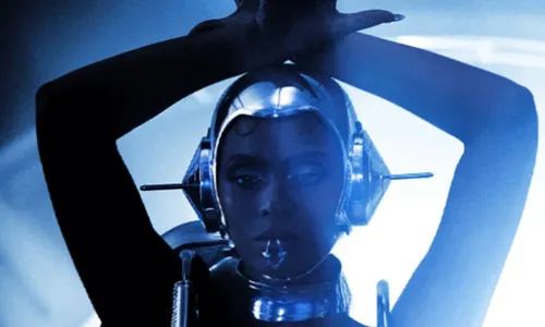 
          Imagem ilustrativa da imagem Aquaman vira paizão em novo filme!
          