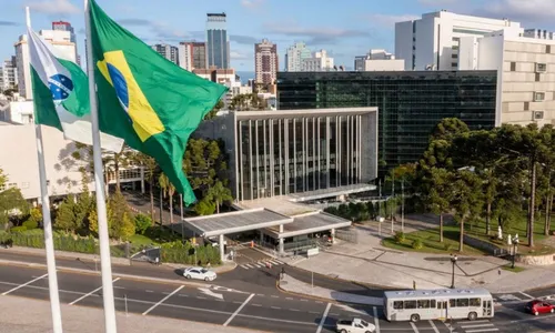 
          Imagem ilustrativa da imagem Assembleias, câmaras e prefeituras abrem 47 mil vagas de emprego
          