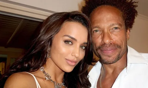 
          Imagem ilustrativa da imagem Astro da série 'CSI' passou o réveillon na casa de Rafa Kalimann
          