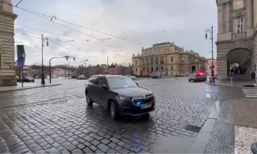 
          Imagem ilustrativa da imagem Atirador mata 15 na República Tcheca, no pior ataque do país em 30 anos
          