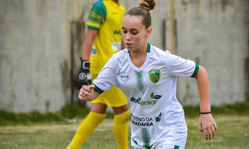 
          Imagem ilustrativa da imagem Atleta capixaba, convocada para seleção brasileira sub-15, vai jogar no Corinthians
          