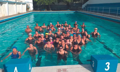 
          Imagem ilustrativa da imagem Aula de hidroginástica de graça nas férias em Colatina
          