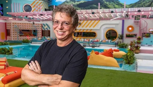 
          Imagem ilustrativa da imagem Boninho dá bronca nos assessores de brothers: 'BBB é um jogo que rola lá dentro'
          