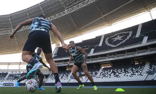 
          Imagem ilustrativa da imagem Botafogo decide futuro na Pré-Libertadores diante do Aurora
          