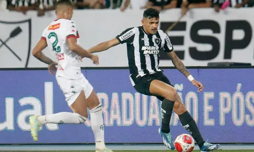 
          Imagem ilustrativa da imagem Botafogo empata com a Portuguesa-RJ e perde chance de assumir liderança no Carioca
          