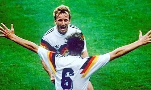 
          Imagem ilustrativa da imagem Brehme, herói da Alemanha na final da Copa do Mundo de 1990, morre aos 63 anos
          