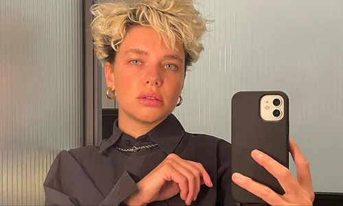 
          Imagem ilustrativa da imagem Bruna Linzmeyer é assaltada no Rio de Janeiro a caminho de gravação
          